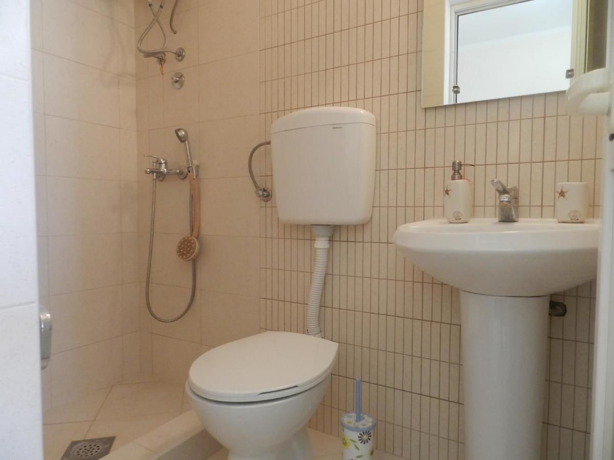 Апартаменты Apartments Aleksandar Свети-Стефан